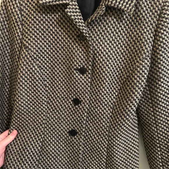 Ann Taylor business blazer 🖤 - Picture 4 of 6